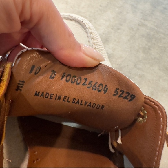 Brooks Brothers White and Brown Boat Shoes Classic Nautical Design - Picture 8 of 9